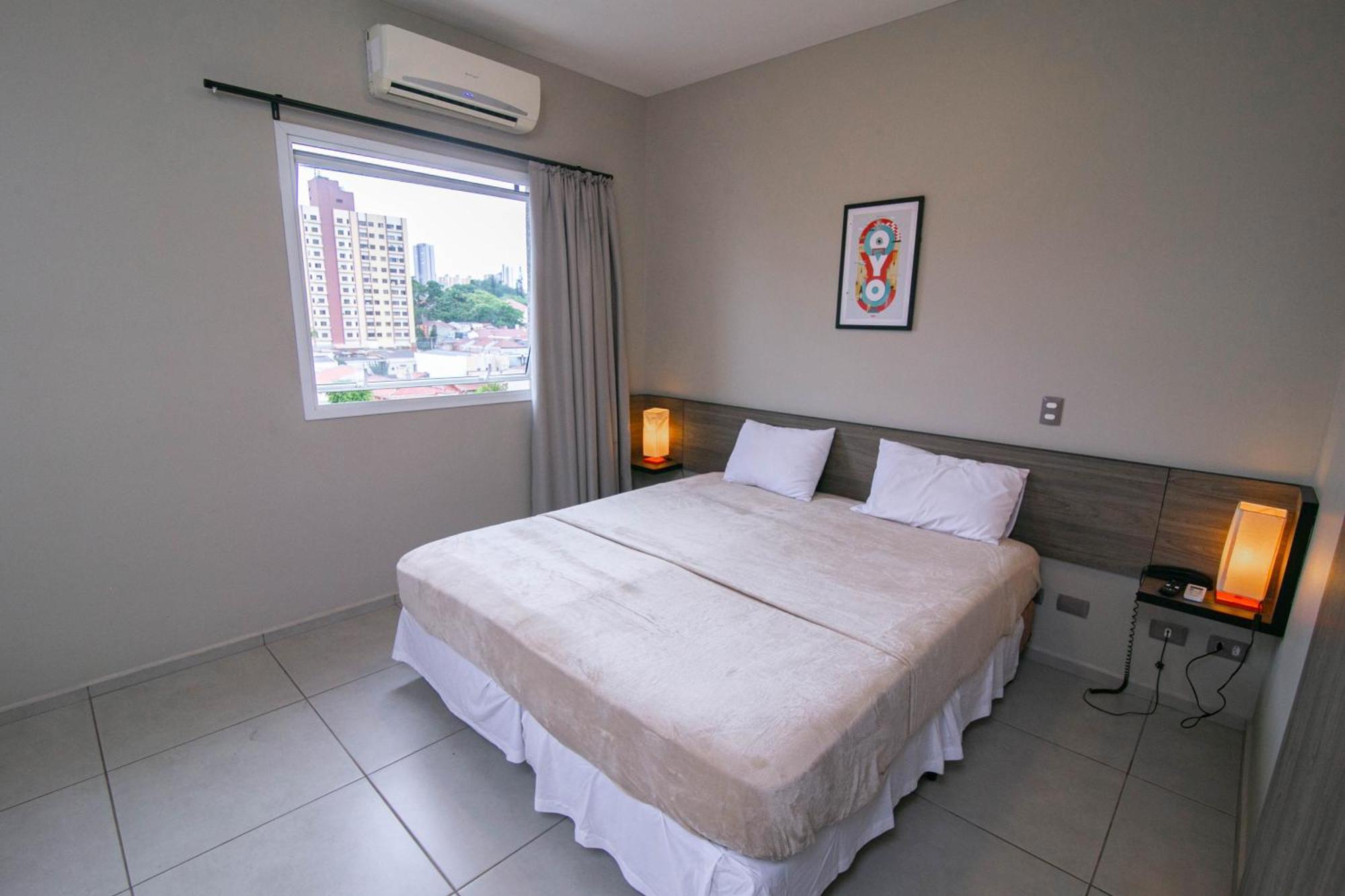 I-Hotel פיראסיסבה מראה חיצוני תמונה